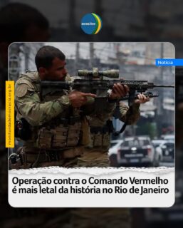 A operação das polícias Civil e Militar do Rio contra o Comando Vermelho nesta terça-feira, 28, nos complexos do Alemão e da Penha, Zona Norte do Rio, deixou até o momento 64 mortos, número que faz com que essa se torne a mais letal da história da capital fluminense. Entre as vítimas, estão quatro agentes. Até então, a operação com mais registros de mortes havia sido em maio de 2021 na favela  do Jacarezinho, também na Zona Norte, quando ocorreram 28 óbitos. 

Na ação desta terça, 81 suspeitos foram presos e 72 fuzis foram apreendidos, em ação que mobiliza 2.500 policiais e conta com o apoio do Ministério Público fluminense. A Operação Contenção busca frear o avanço territorial do CV no Rio. A expectativa da polícia é pelo cumprimento de cem mandados de prisão, no total. A ação ocorre nos complexos do Alemão e da Penha, que juntos somam 26 comunidades e são apontados como bases importantes para a cúpula da facção e para o refúgio de aliados.

#riodejaneiro #crimeorganizado #monitordademocracia