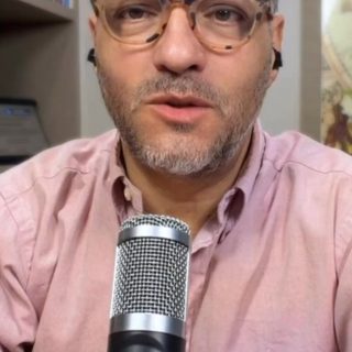 O Cazaquistão inicia uma nova etapa política e institucional — e esse movimento pode impactar muito além da Ásia Central. 🌍

Com o fortalecimento do Kurultai, avanços nas reformas e uma posição cada vez mais estratégica entre Europa e Ásia, o país amplia sua relevância internacional e abre espaço para novas oportunidades de cooperação, inclusive com o Brasil.
Agronegócio, energia, mineração e transformação digital estão entre os setores que podem ganhar destaque nessa aproximação.

Você acredita que o Cazaquistão pode se tornar um parceiro cada vez mais estratégico para o Brasil nos próximos anos?

Deixe sua opinião nos comentários. 👇